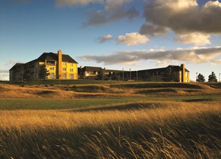 Historic St. Andrews: Scottish Adventures in the Home of Golf