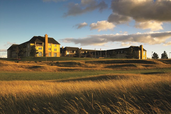Historic St. Andrews: Scottish Adventures in the Home of Golf
