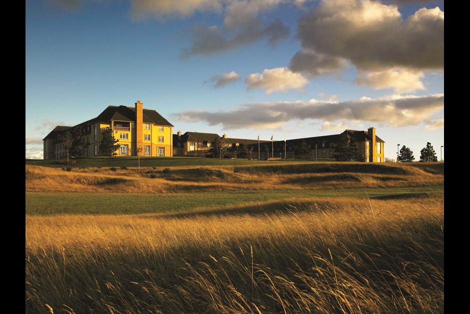 Historic St. Andrews: Scottish Adventures in the Home of Golf
