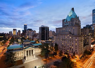 Summertime in the City: Exploring Vancouver & Victoria