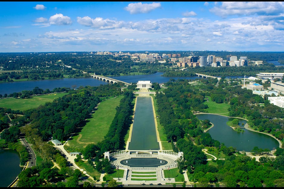 10 Reasons to Visit Washington, D.C. This Summer