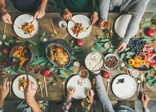 15 Tips for a Stellar Holiday Dinner