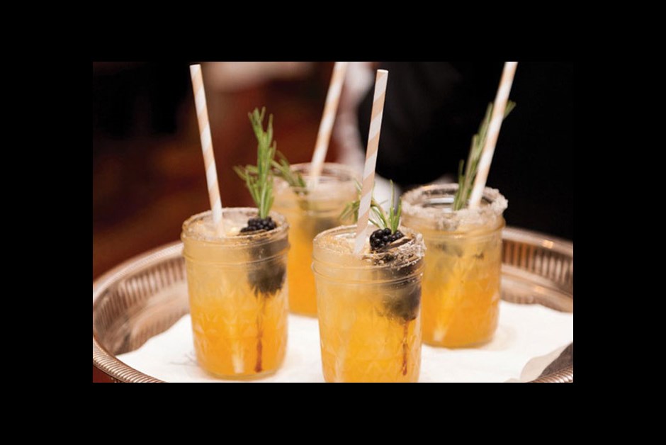 Crafting Your Signature Wedding Cocktail