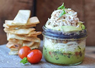 5 Grab ‘n Go Spring Salad Jars 