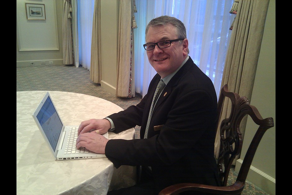 A Q&A With Master Sommelier Joseph Linder