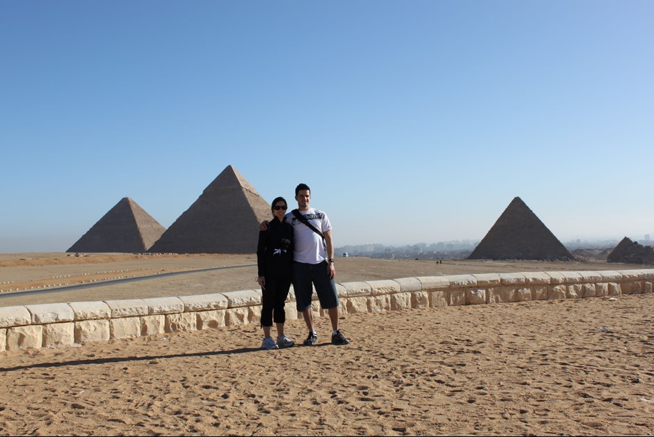 Pyramids of Giza, Egypt-5.jpg