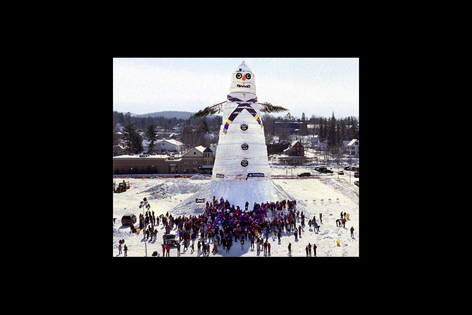 Tallest Snowman - 113ft Tall!