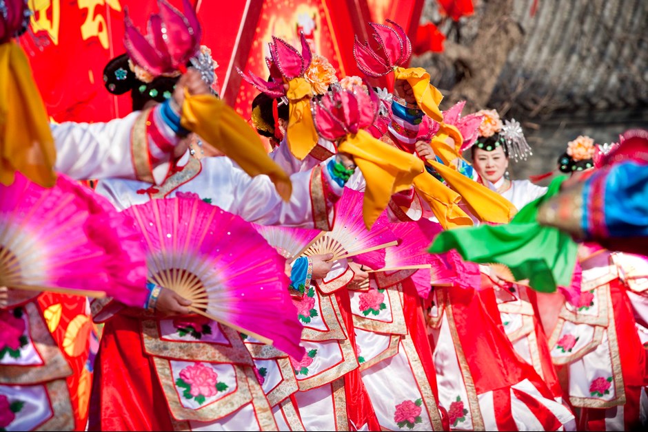 Traditional Fan Dance
