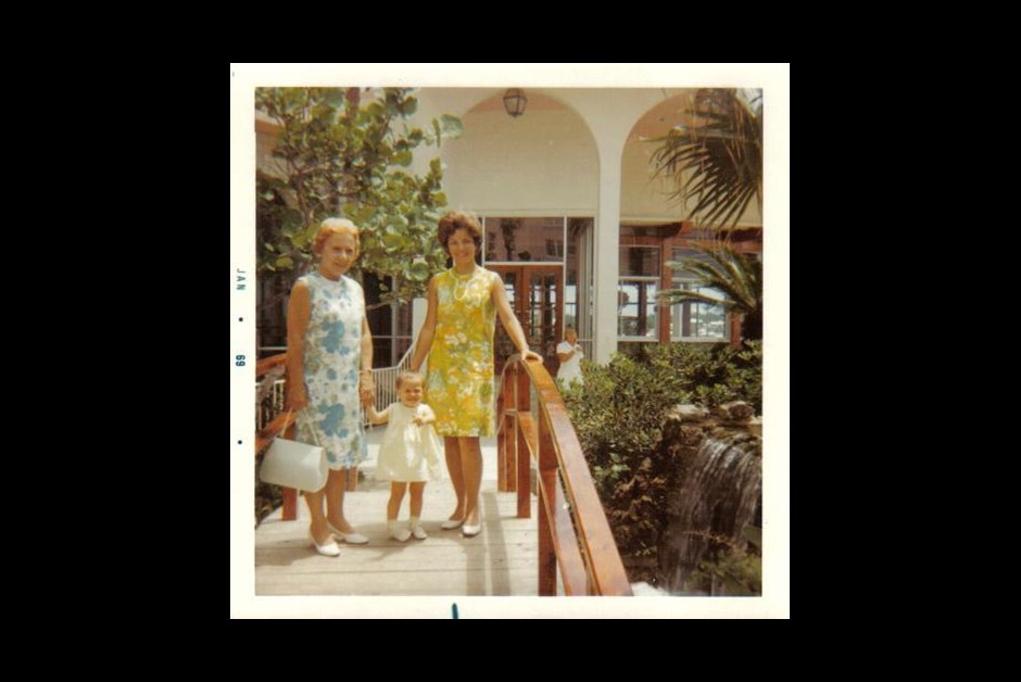 Mom, Grandma, Me Bermuda 1968