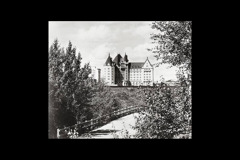 Modern Luxury meets Old World Grandeur