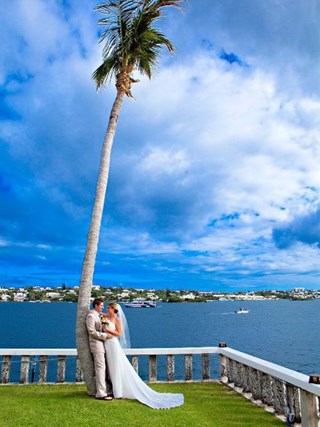 Molly & Josh Moongate Wedding: "We thought the beach was what we wanted, but after seeing the Hamilt