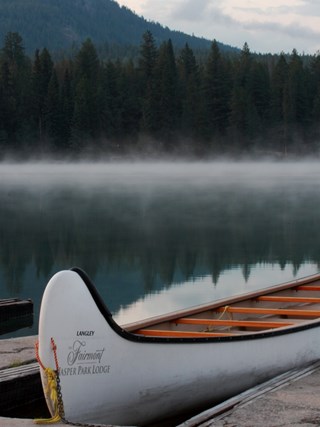 Dawn at the Lac Beauvert
