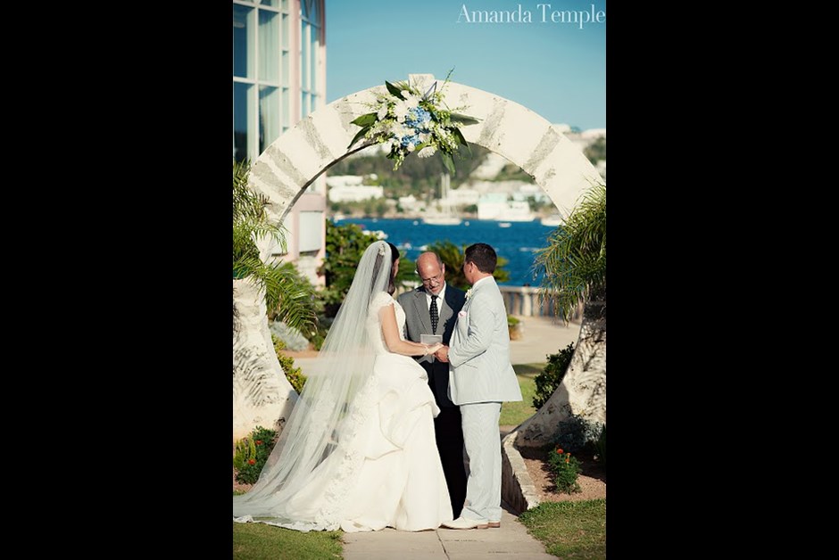 Our Wedding Planner Saved the Dress and the Day! 4