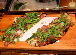 Prosciutto Flatbread