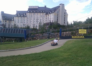 luge racing for older kid