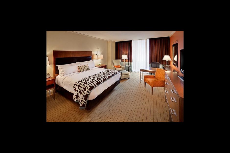 Fairmont Pittsburgh - Contemporary elegance