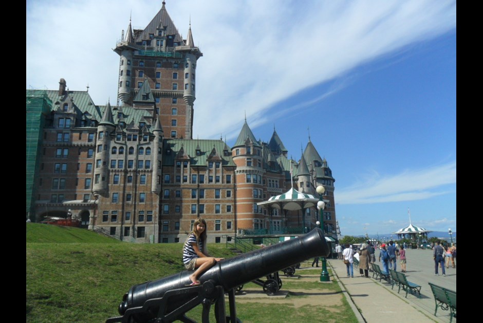 Fairmont Le Château Frontenac - Pretending to protect the castle we stayed in!