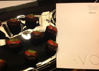 A memorable 15th anniversary in London at the Fairmont Savoy!