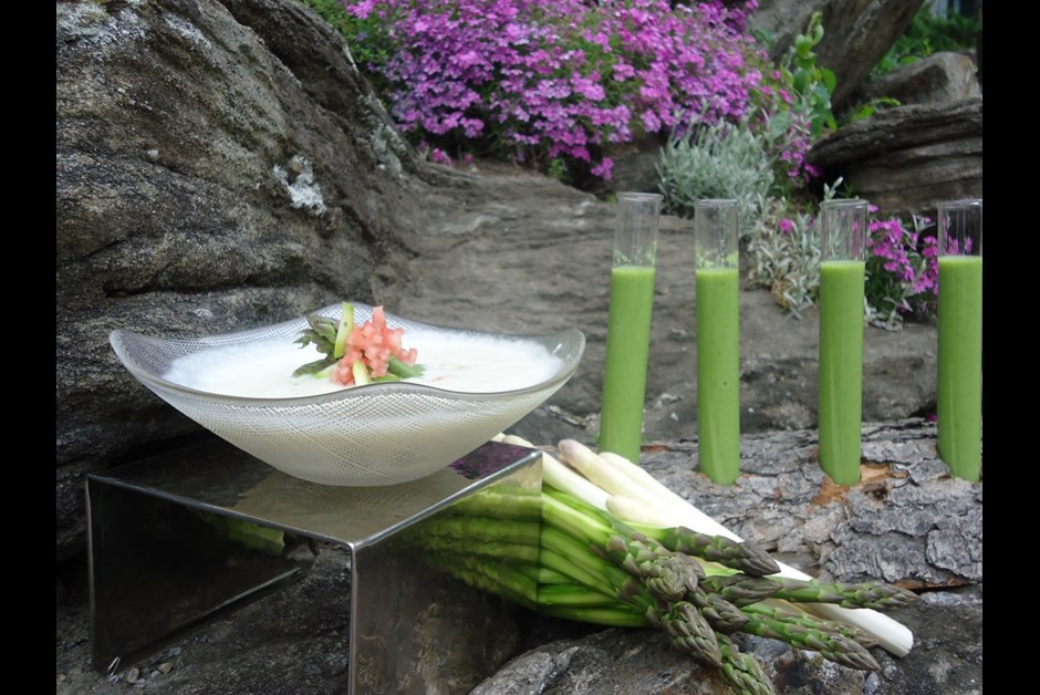 White and Green Gazpacho