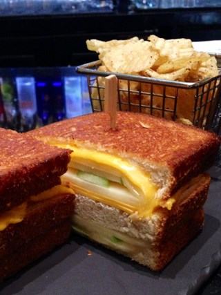 Chef Anthony Hsia’s Grilled Cheese Sandwich with Autumn Apples