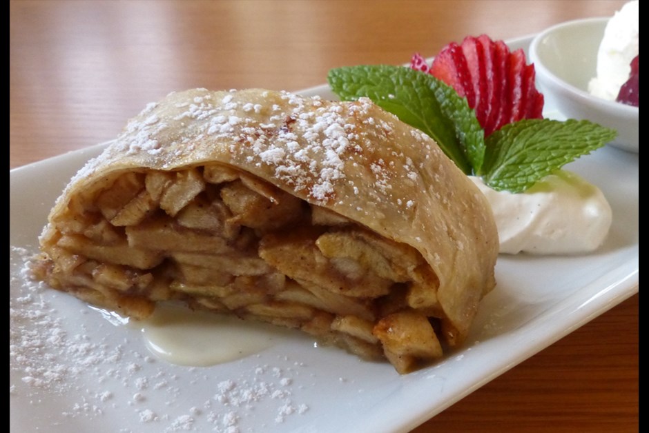 Lemon Thyme Apple Strudle