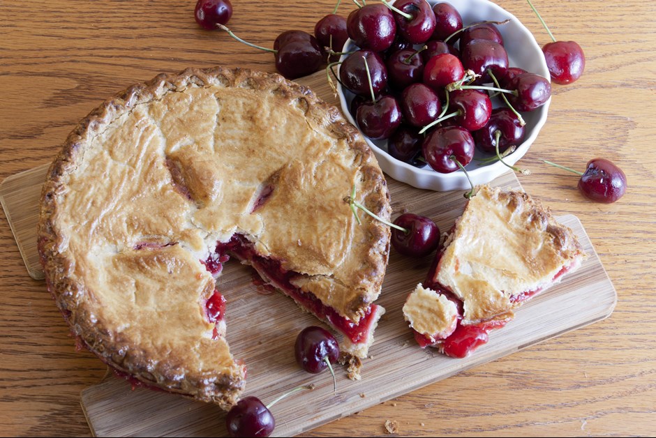 Twin Meadows Organic Cherry Pie