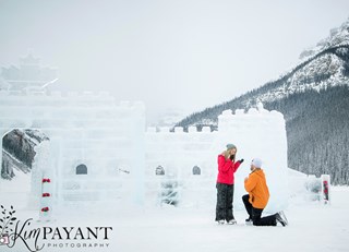 Proposing on the ice rink &amp; capturing the moment