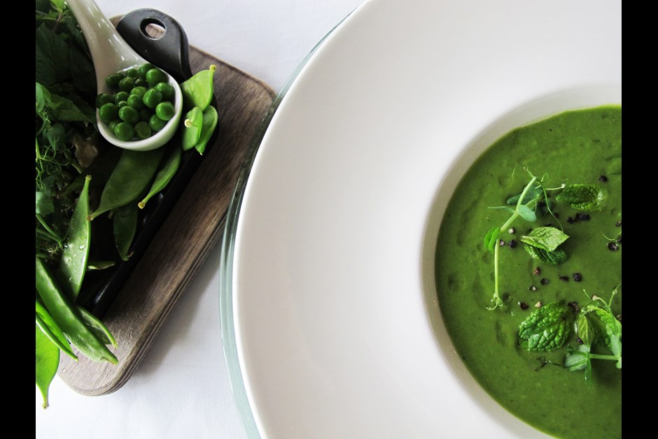 Green Pea & Spinach Soup with Mint