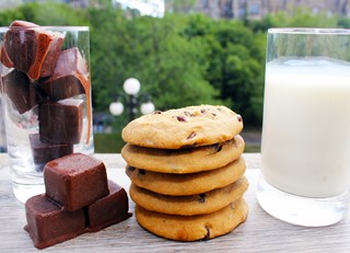 Chocolate ice cubes