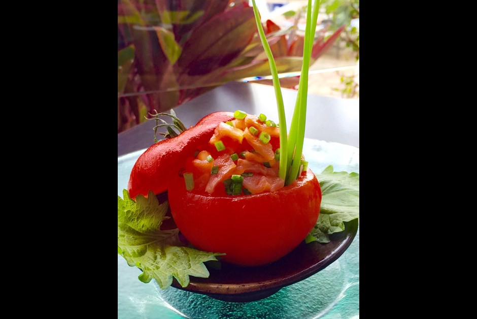 Lomi Lomi Salmon