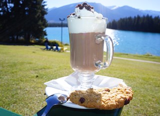 Crispy Crunch Hot Chocolate