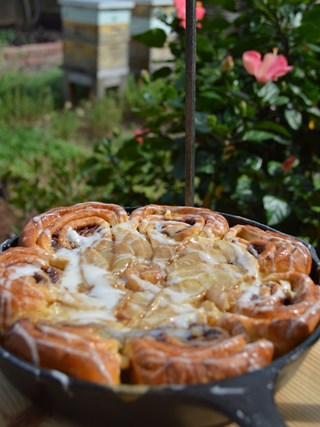 Pear Cinnamon Buns