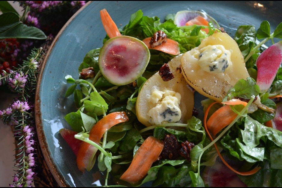 Champagne Poached Pear Salad with Beddis Blue Cheese & Pecans