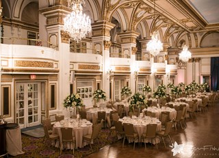 Anita & Mark's Christmas Wedding