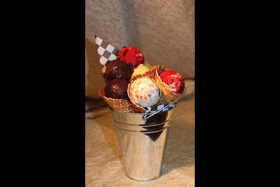 Easter Family Fun Ice Creams