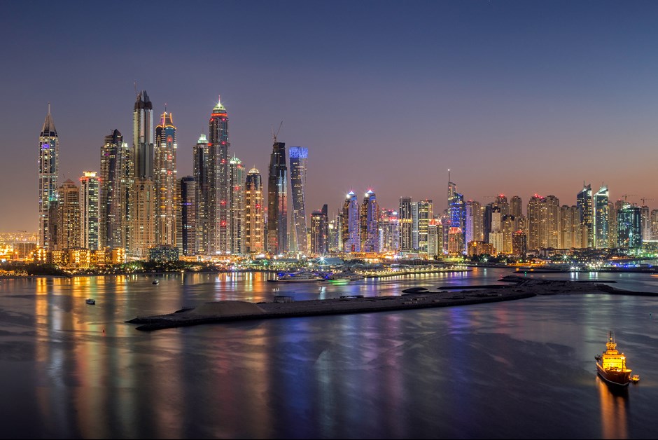 Visiting Dubai for a week? Here's how to spend your time.....