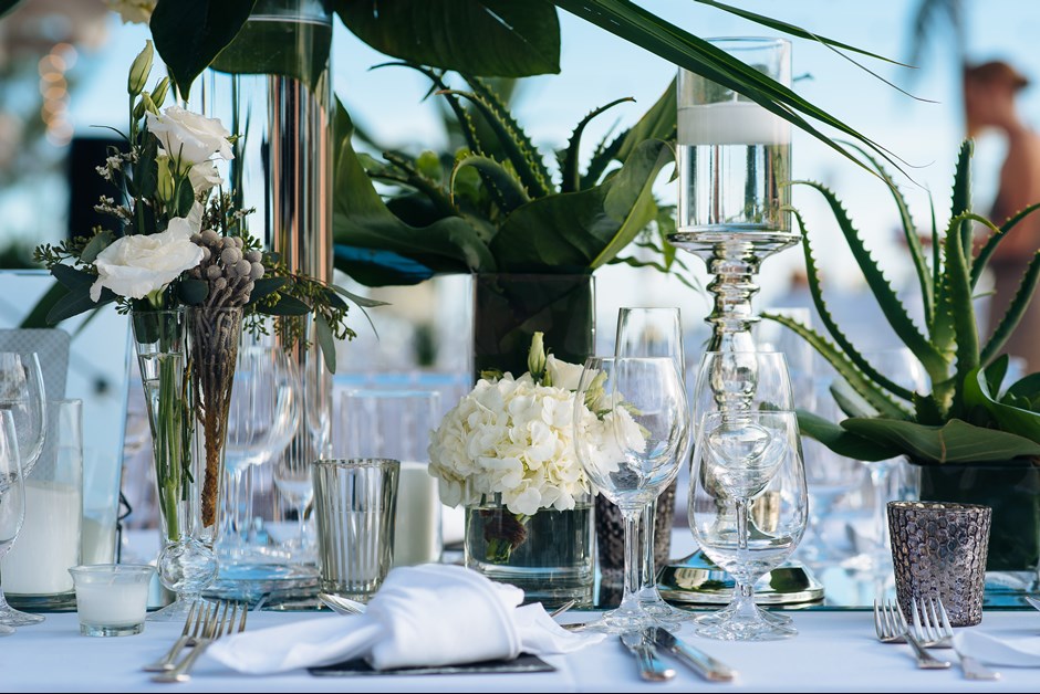 Reception tables at Ocean Club - BY GLDN Events  