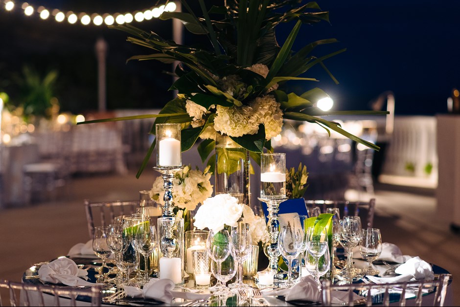 Reception tables at Ocean Club - BY GLDN Events