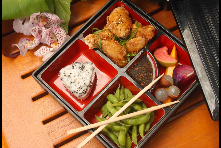 Big Island Chicken Wing Bento Box Lunch