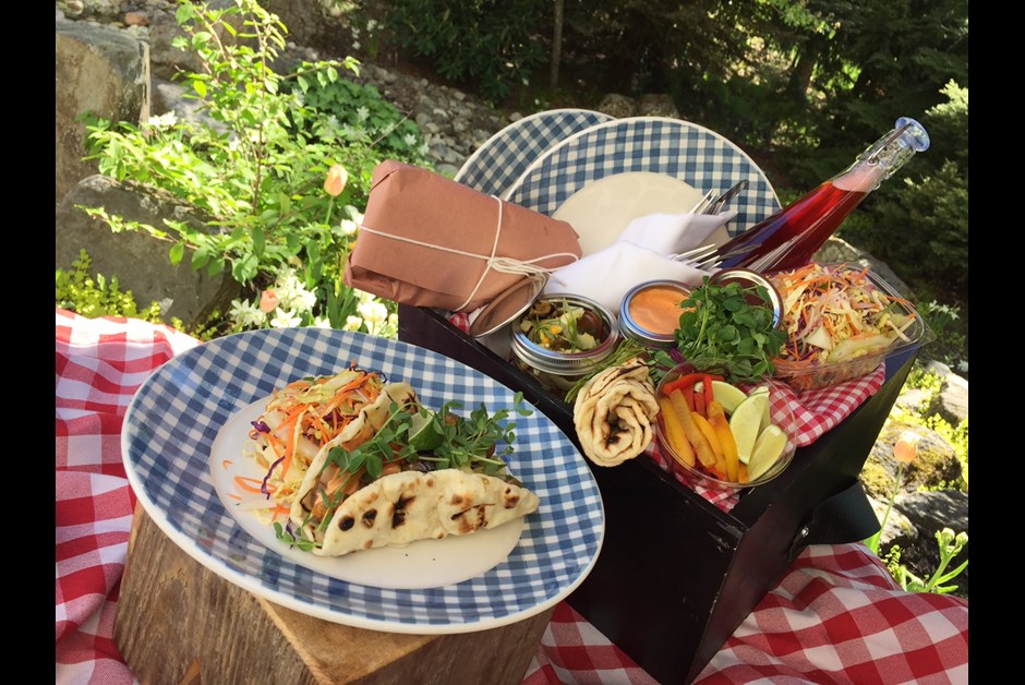 Boxed Lunch - A Brisket in a Basket