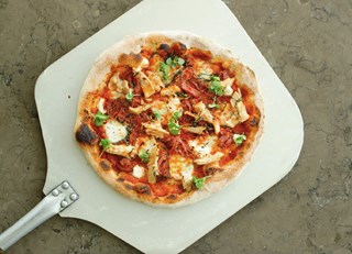 Bite Me: Diavola Chicken Pizza