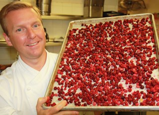 Chef&#39;s Homemade Dried Cranberries