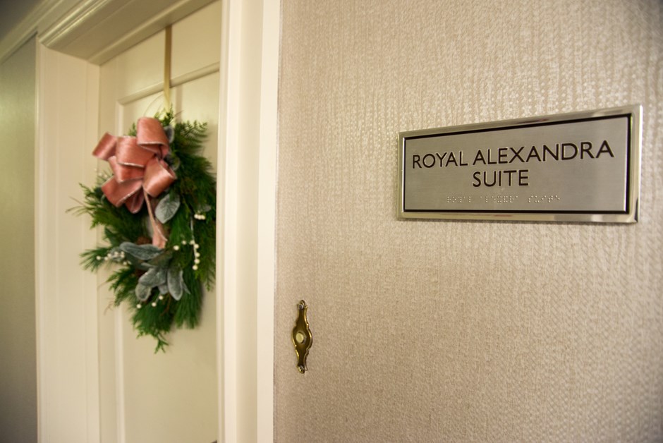 Winnipeg Santa Suite Wreath.jpg