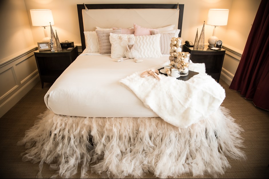 Winnipeg Santa Suite Bed.jpg