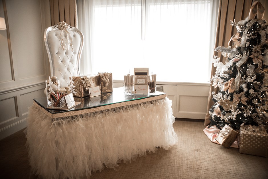 Santa Suite Desk.jpg