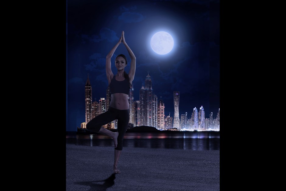 Full Moon Yoga at Fairmont The Palm