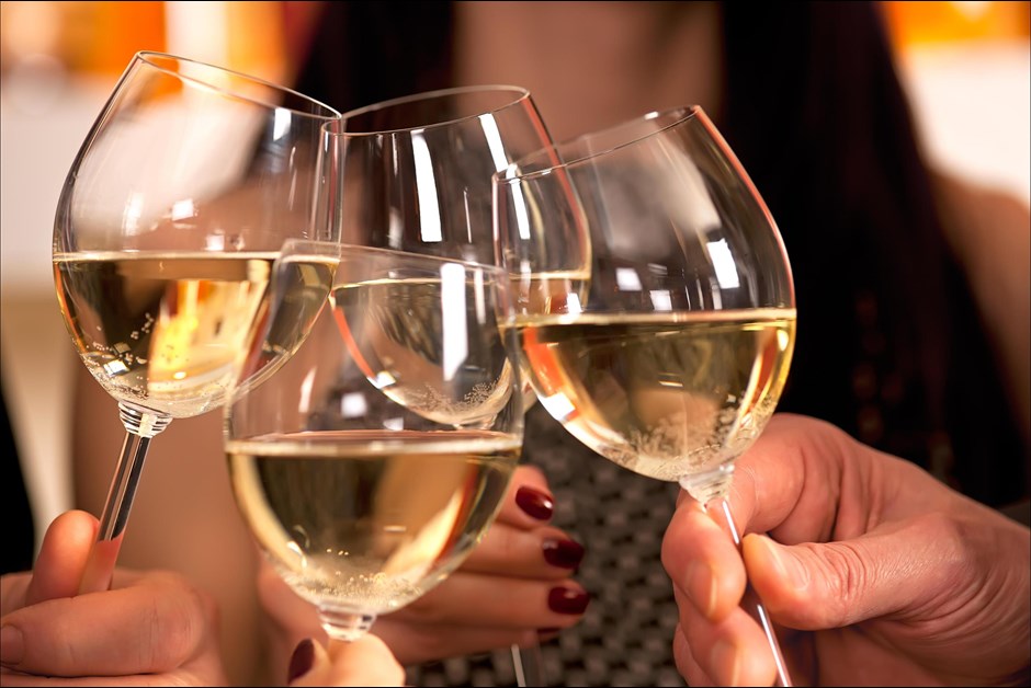 Sip, Swirl & TASTE: Washington Wine Month