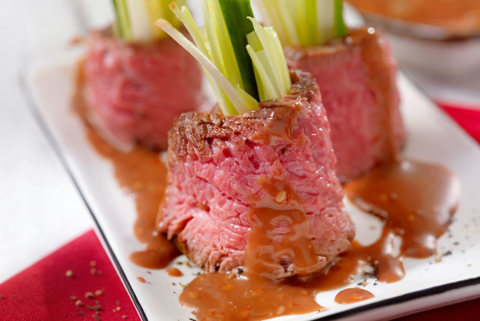 Beef Tri-tip ‘Sushi’ with Szechwan-style Sauce