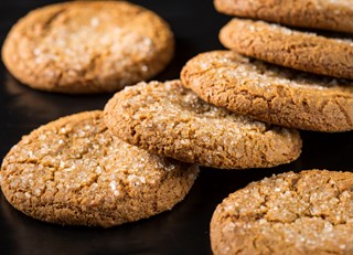 Chef Sean Curry's Molasses Crinkle