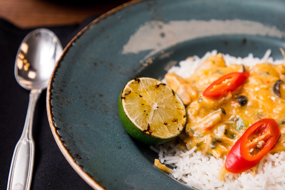 ryh-hearty-thai-curry-bowl.jpg